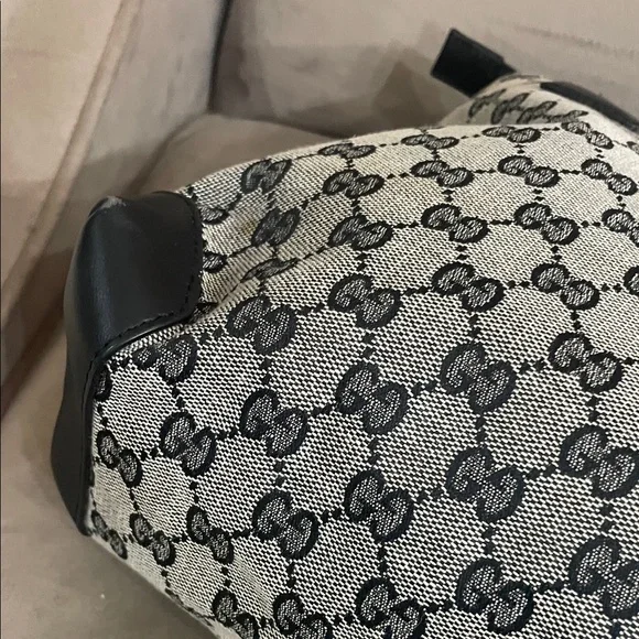 Gucci Black and Gray Signature Tote